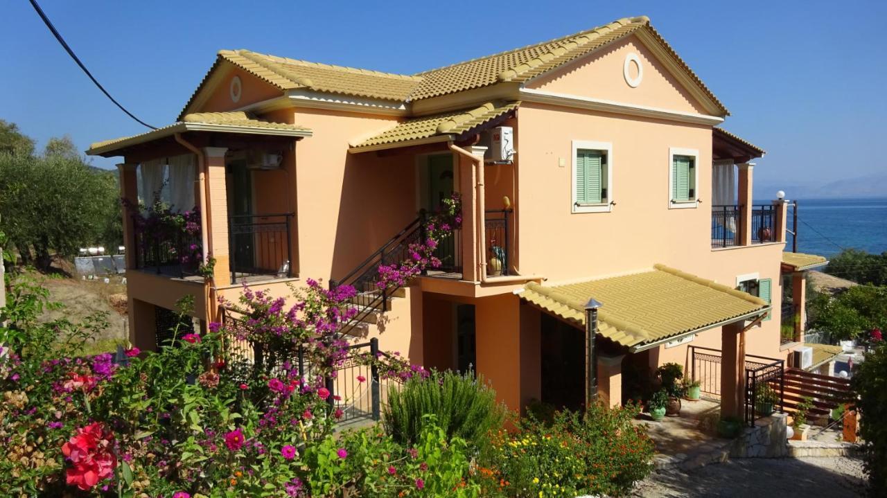 Villa Pepy Mesongí Exterior foto